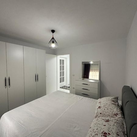 Elezi Apartment City Centre Tirana Zewnętrze zdjęcie