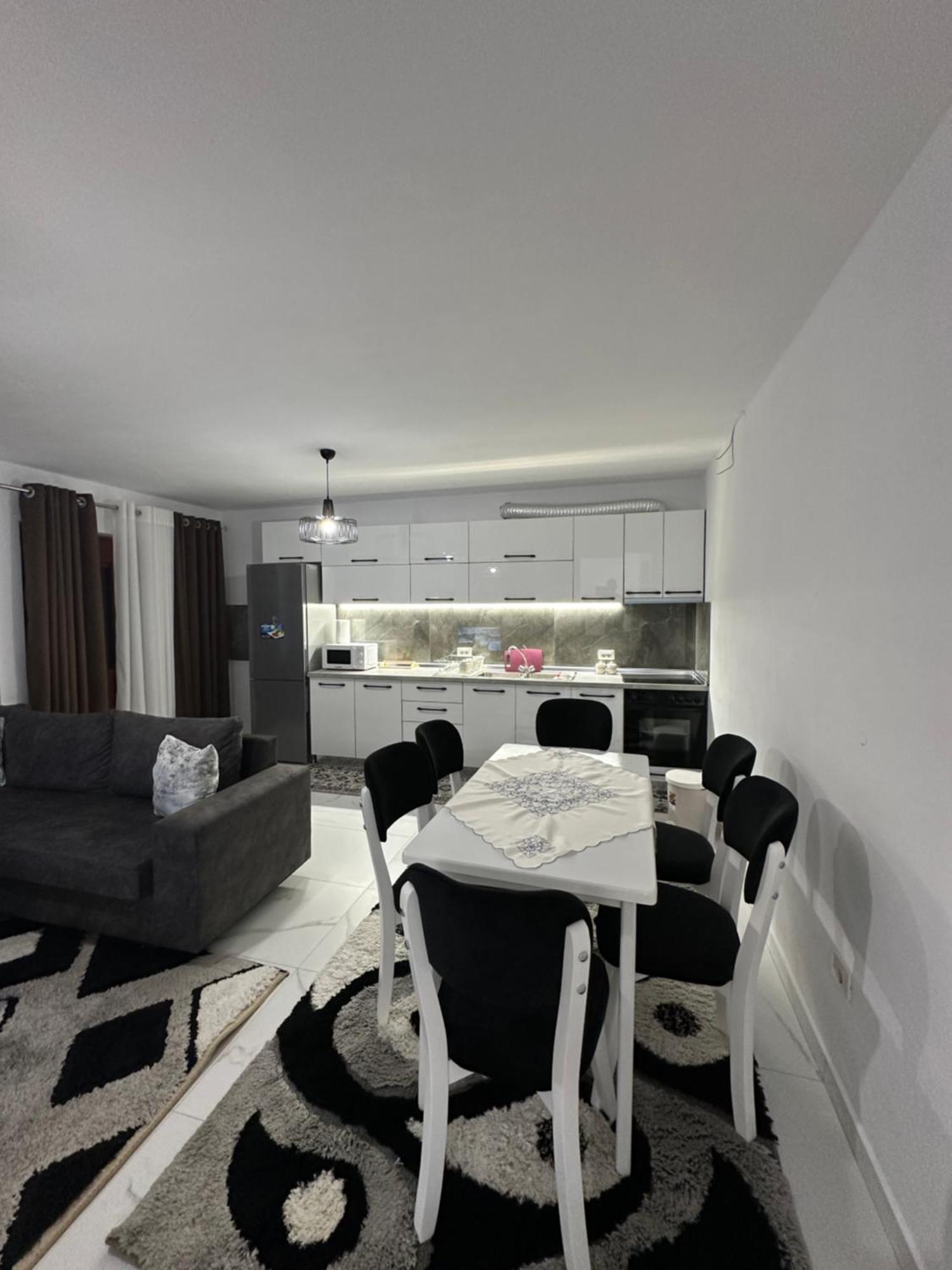Elezi Apartment City Centre Tirana Zewnętrze zdjęcie
